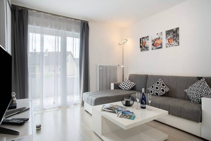 Ganze Wohnung, Ferienwohnung '2' mit Balkon und Wi-Fi in Langenargen, Region Bodensee-Oberschwaben