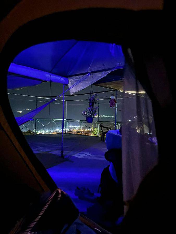 Camping für 2 Personen, mit Terrasse und Garten sowie Ausblick in Albanien