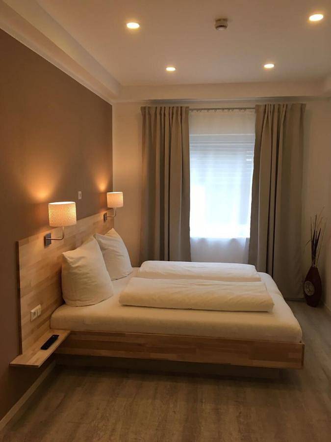 Ferienwohnung für 2 Personen, mit Ausblick in Metzingen - 4