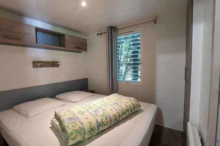 Mobil home pour 6 personnes à Saint-Laurent-en-Beaumont - 4