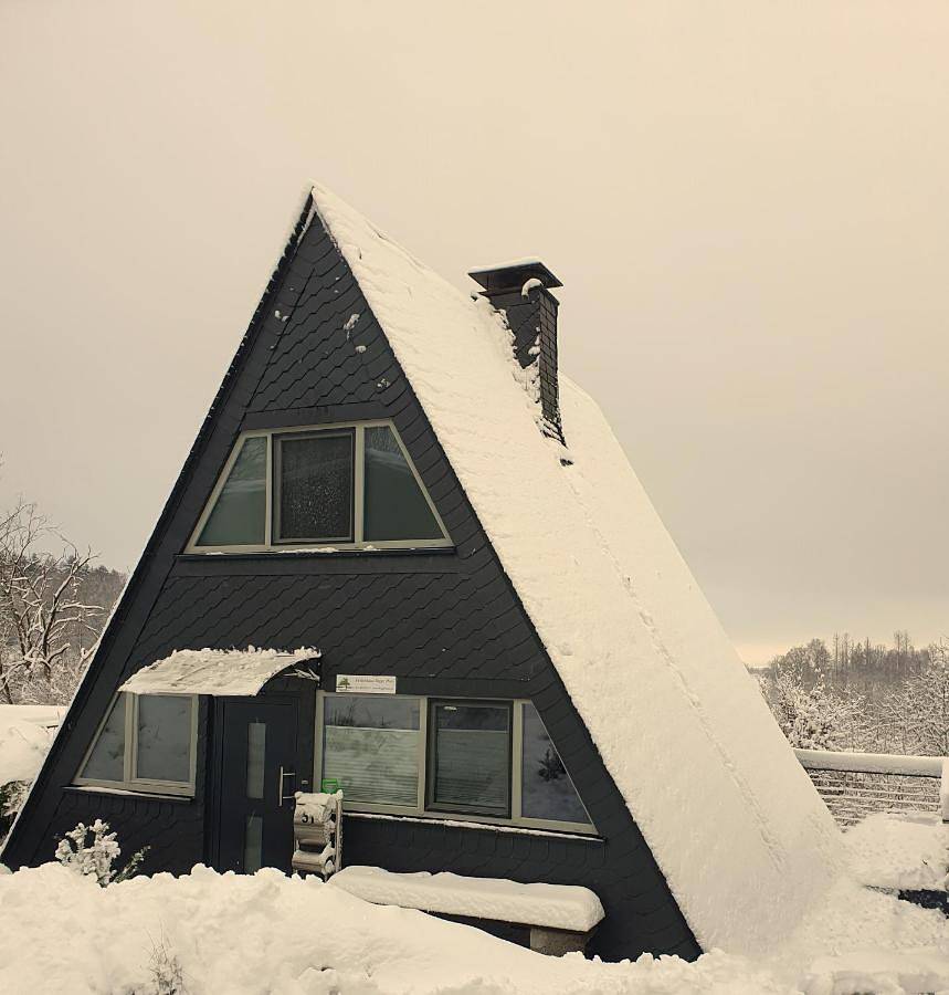 Two-Bedroom House in Olpe, Biggesee