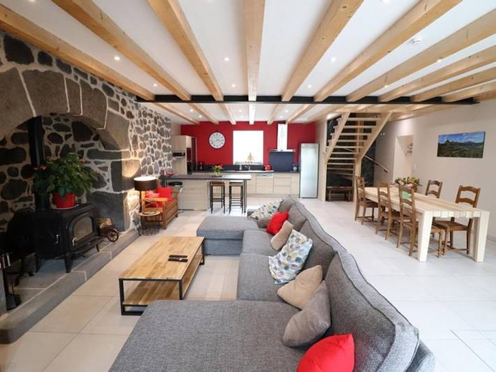 Location de vacances pour 6 personnes à Neussargues-Moissac