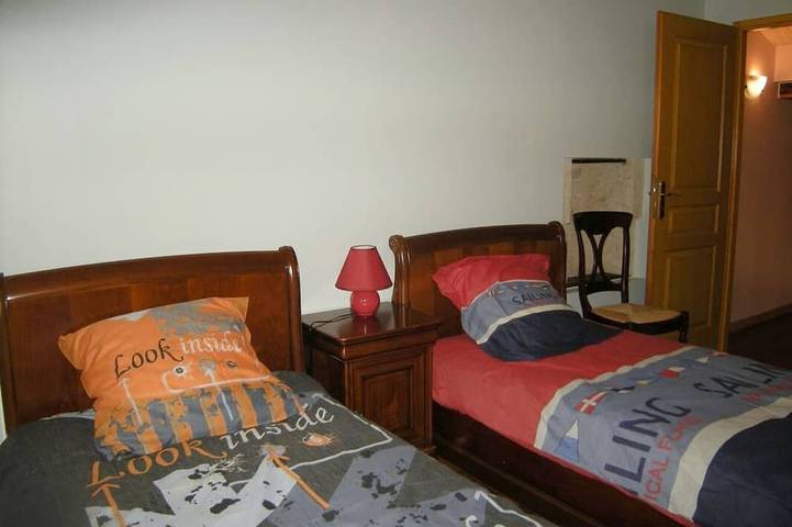 Location de vacances pour 6 personnes, avec jacuzzi ainsi que jardin et terrasse dans Cartelègue - 3