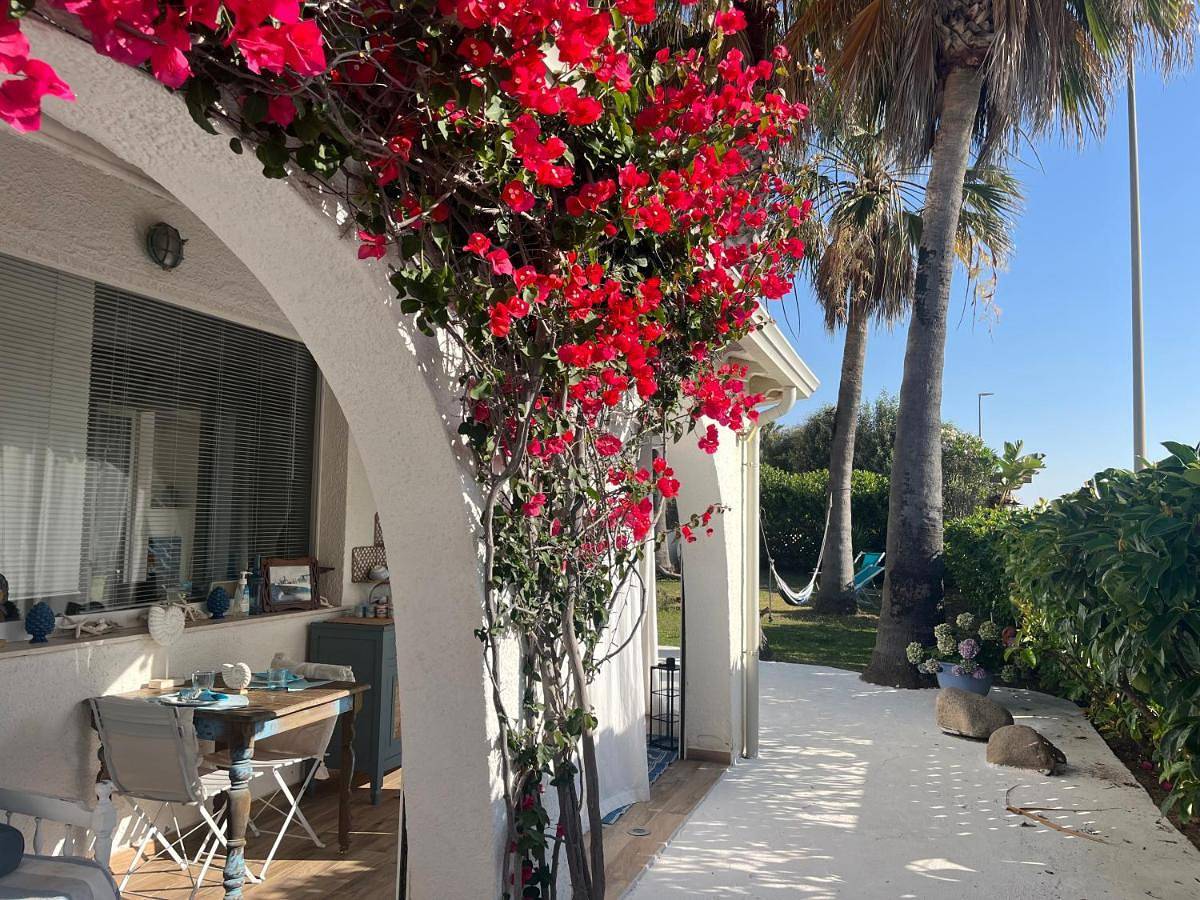 Deluxe Double Room with Sea View in Maddalena Spiaggia, Capoterra