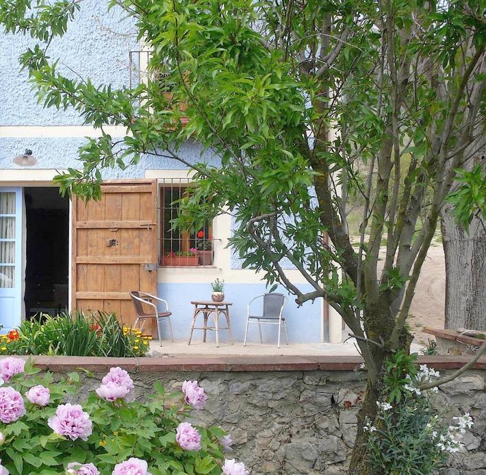 Location de vacances pour 9 personnes, avec Terrasse ainsi que Jardin et Vue à Beuda