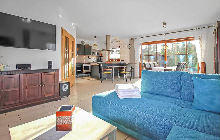 Hütte für 5 Personen, mit Terrasse, mit Haustier in Mecklenburgische Seenplatte - 4