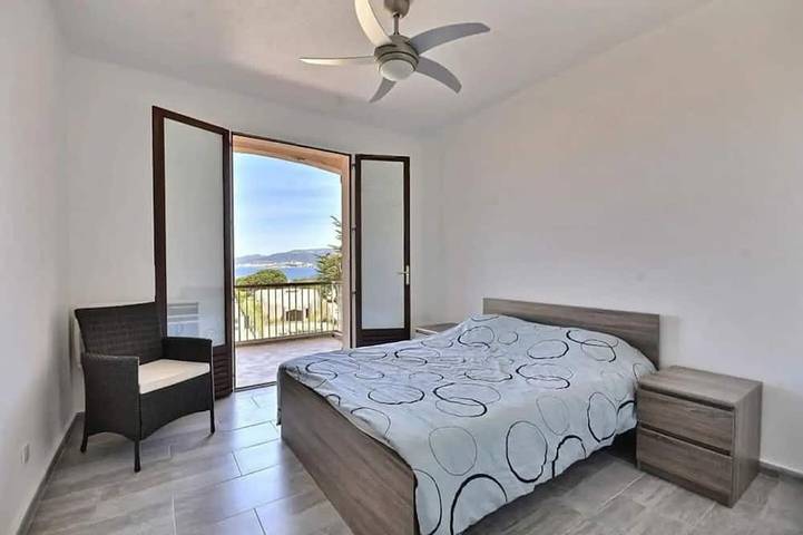 Ganze Wohnung, « Seaside Oasis Getaway » in Porticcio, Golfe D'Ajaccio