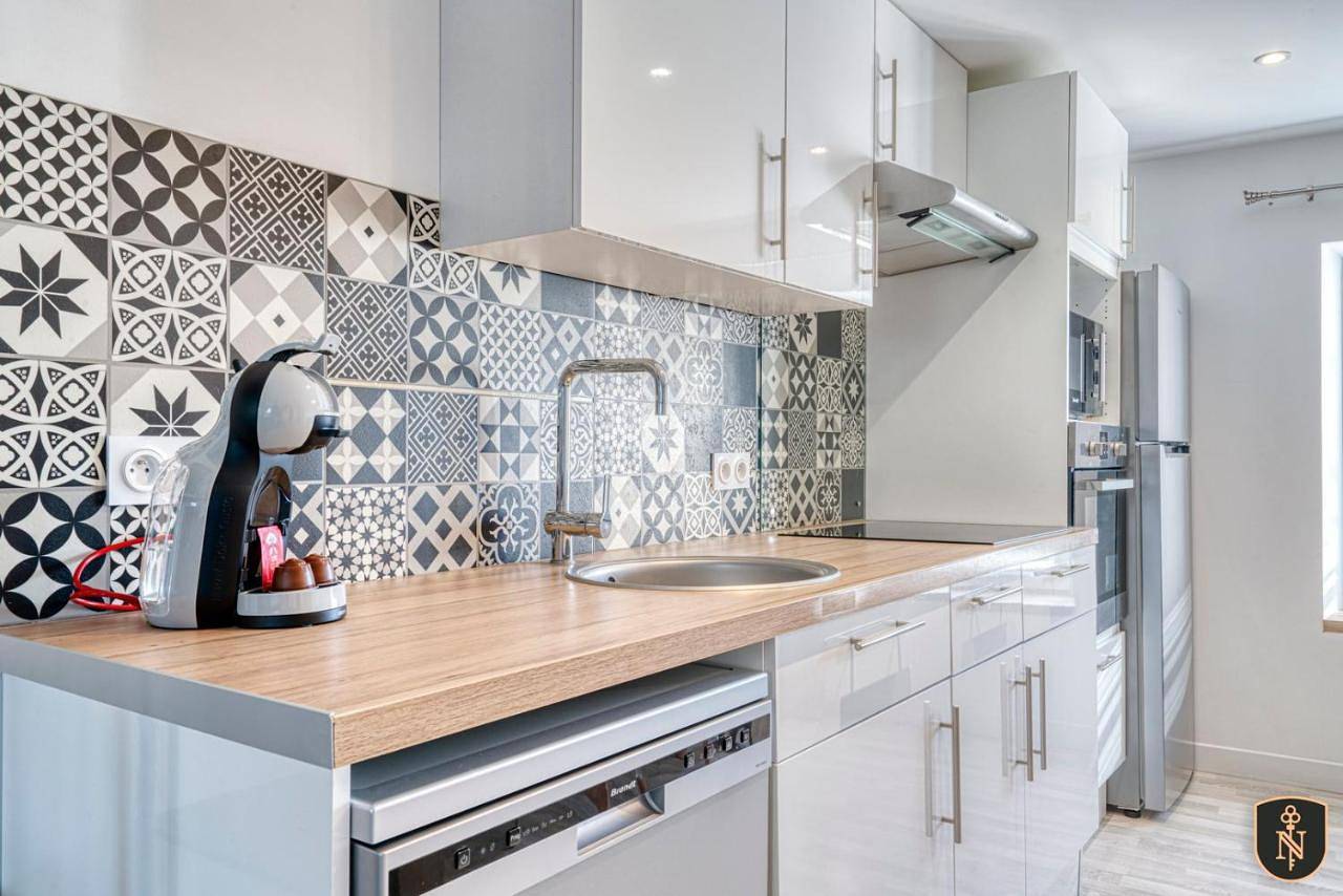 Appartement entier, Apartment in Douvres-la-Délivrande, Région de Caen
