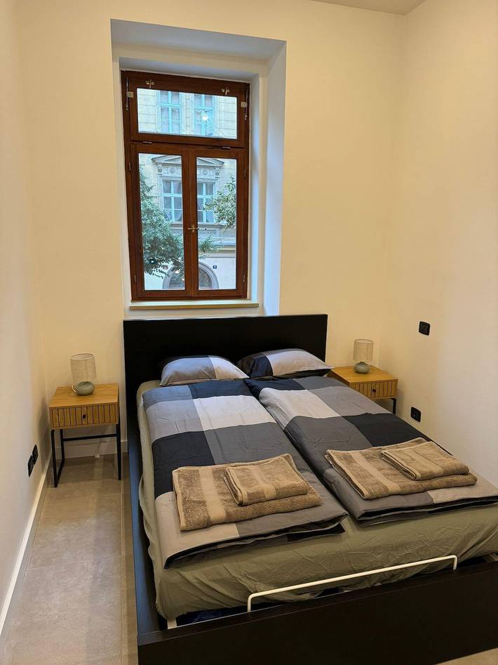 Ganze Ferienwohnung, Ferienwohnung für 2 Personen mit Balkon in Prag, Mittelböhmen