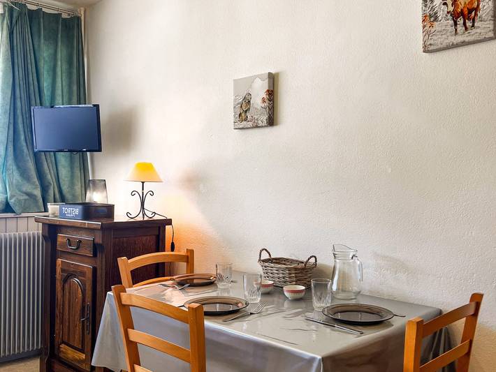 Gîte pour 3 personnes dans Office De Tourisme Super Besse - 3