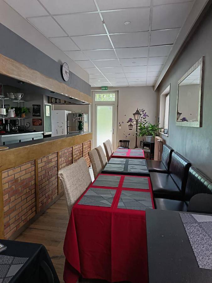 Location de vacances pour 8 personnes, avec balcon et vue dans Gare De La Bourboule