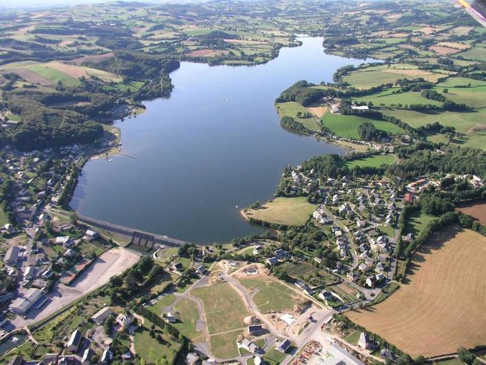 Parc de vacances pour 2 personnes, avec Terrasse et Jardin ainsi que Vue sur le lac et Vue