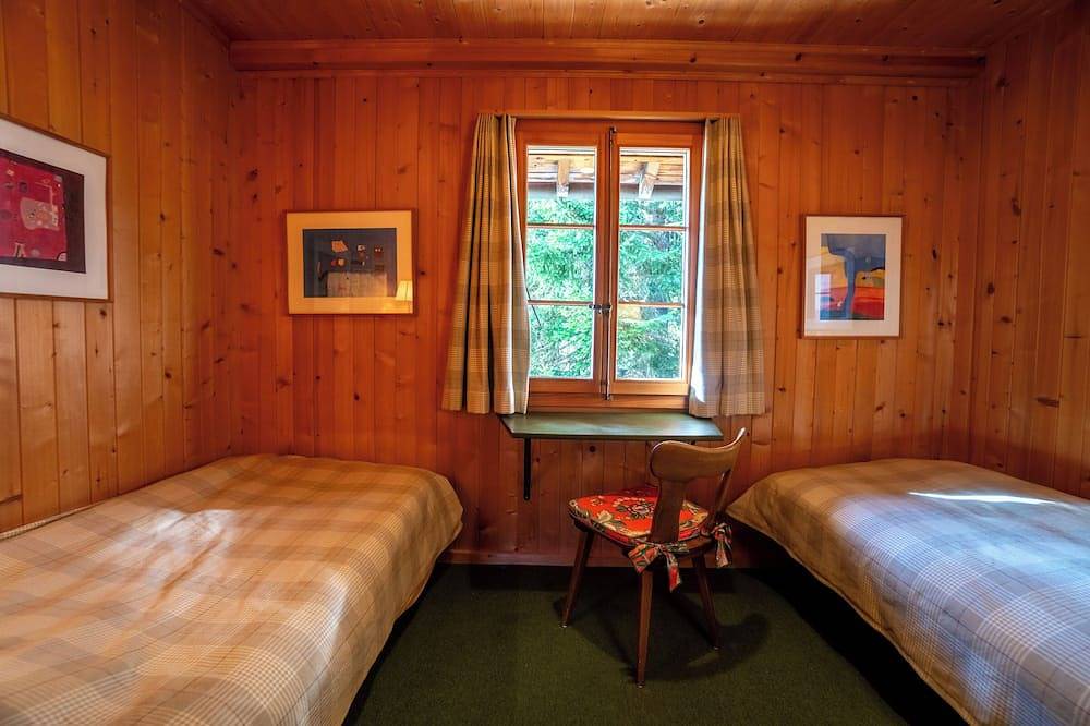 Ce magnifique chalet est situé en haut de la route des chaux à Gryon, et en conséquence, jouit d'une in Gryon, Alpes Vaudoises