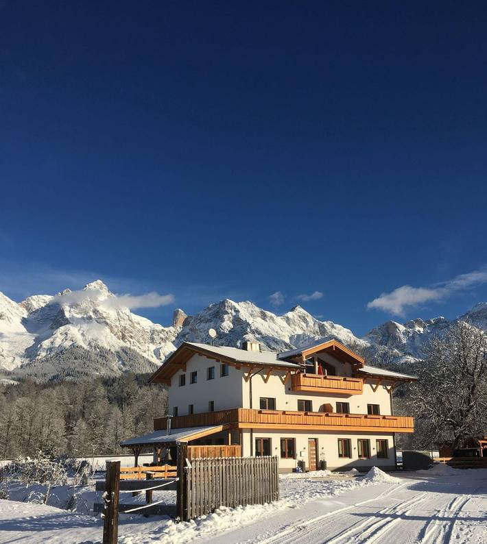 Ferienhaus für 6 Personen, mit Garten und Balkon