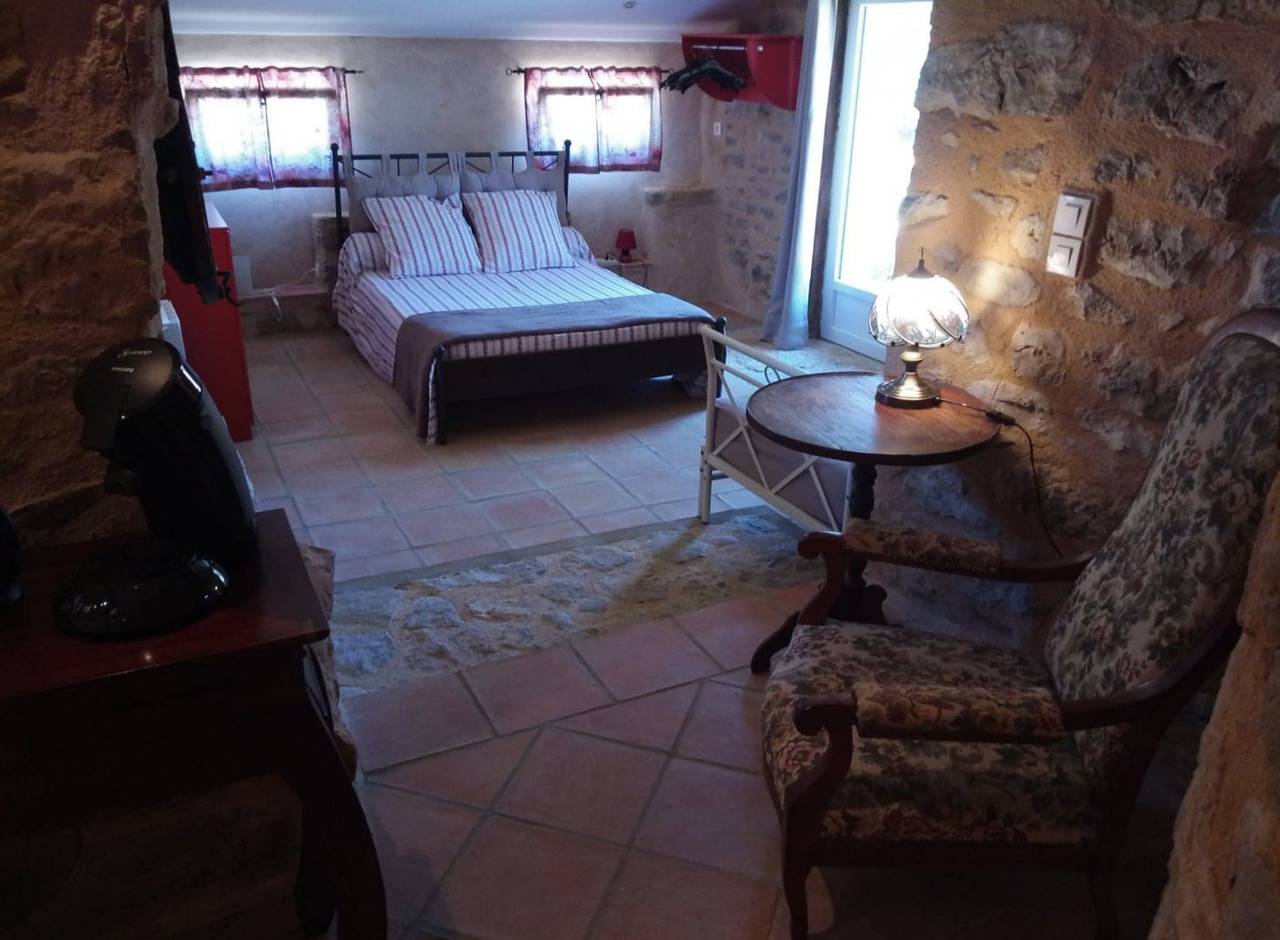2 belles chambres d'hôtes dans un corps de ferme - La Boiserie in Saint-Antonin-Noble-Val, Massif central