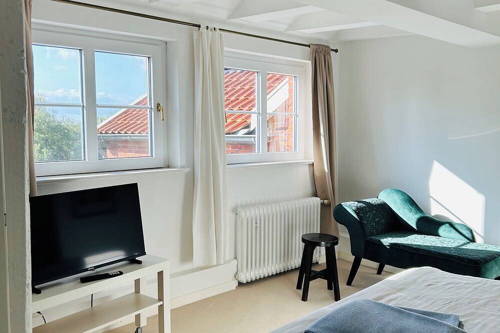 Ganze Wohnung, Turmzimmer im Pilsumer Hof in Pilsum, Krummhörn