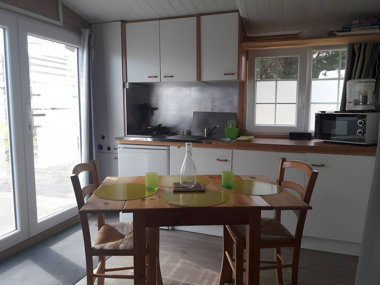Chalet 'delachapelle - Zoo a 4 km' con terraza privada, jardín compartido y Wi-Fi in Noyers-sur-Cher, Región de Romorantin-Lanthenay