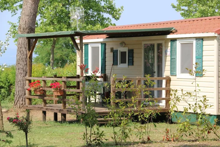 Camping pour 4 personnes - 1