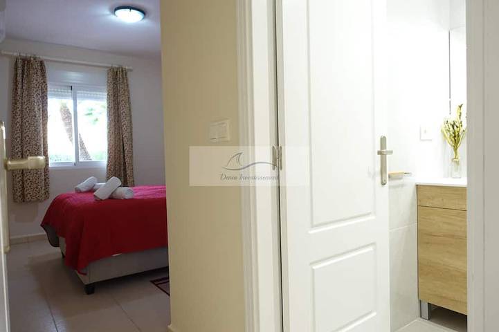 Appartement entier, Appartement à 50m de la plage avec piscine commune à Denia in El Palmar, Costa Blanca