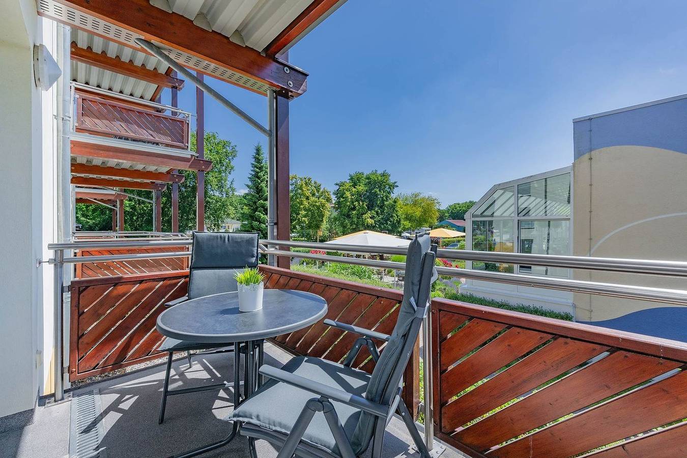 Appartement entier, Düneneck 11 - komfortables Domizil mit Balkon in Seebad Zempin, Zempin
