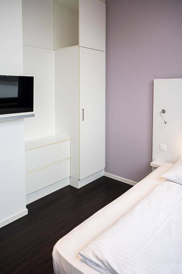 Apartmenthaus international in Munich Moosach, Múnich