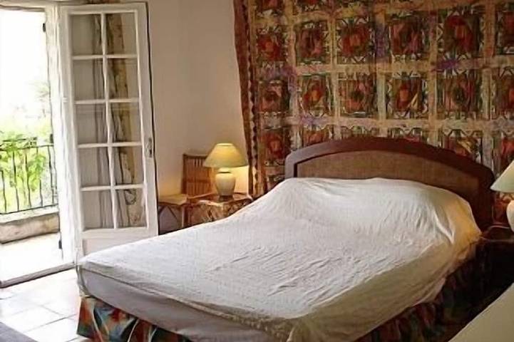 Location de vacances pour 8 personnes, avec jardin et balcon à Auribeau-sur-Siagne - 4