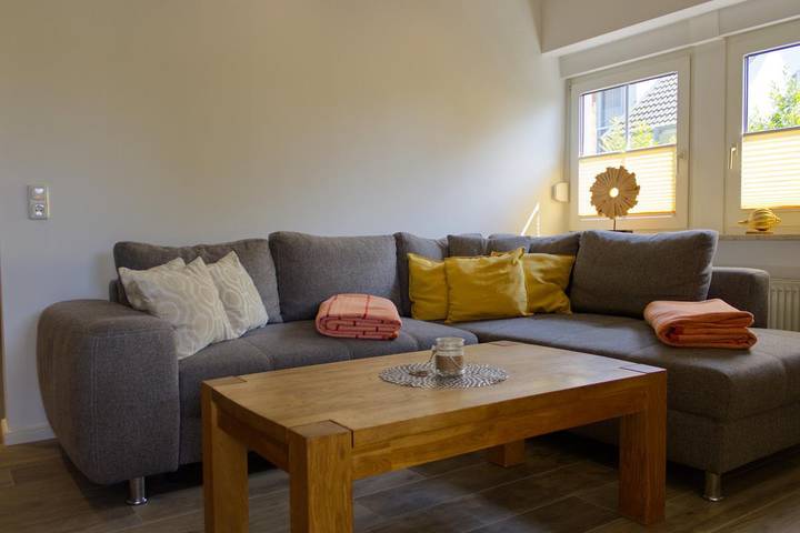 Ferienwohnung für 4 Personen, mit Terrasse und Pool in Meeschendorf