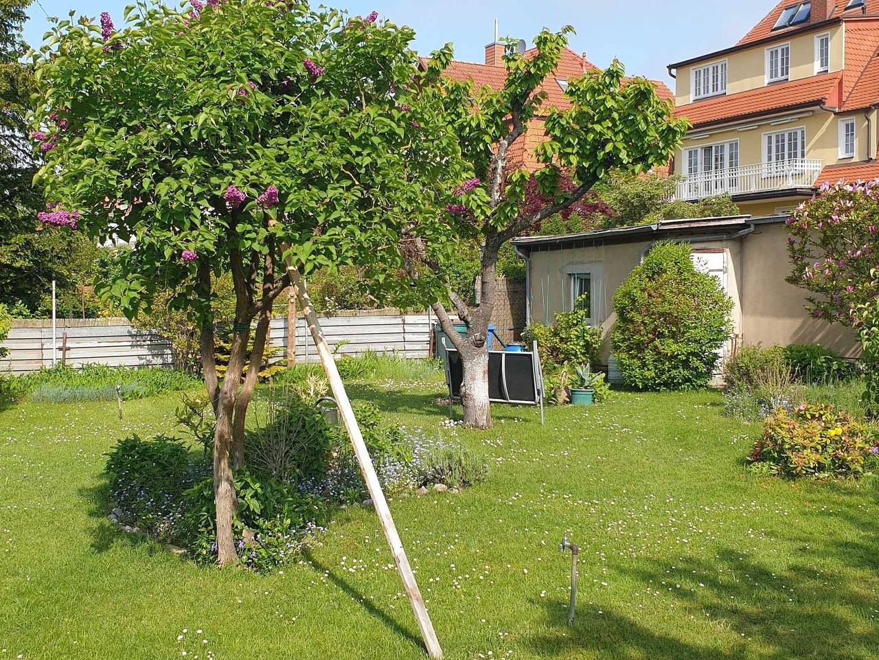 Ganze Ferienwohnung, Ferienwohnung mit Garten in Warnemünde Strand, Warnemünde