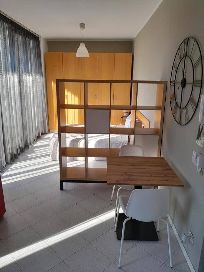 Appartamento per 2 persone, con Terrazza e Panorama a Gerenzano