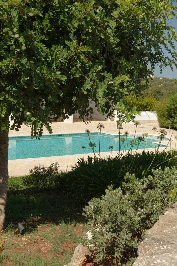 Location de vacances pour 12 personnes, avec jardin ainsi que terrasse et piscine dans Ceglie Messapico - 4