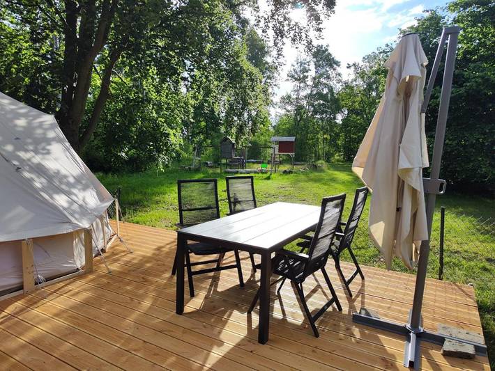 Camping für 4 Personen, mit Terrasse und Ausblick sowie Garten in Sachsen - 3