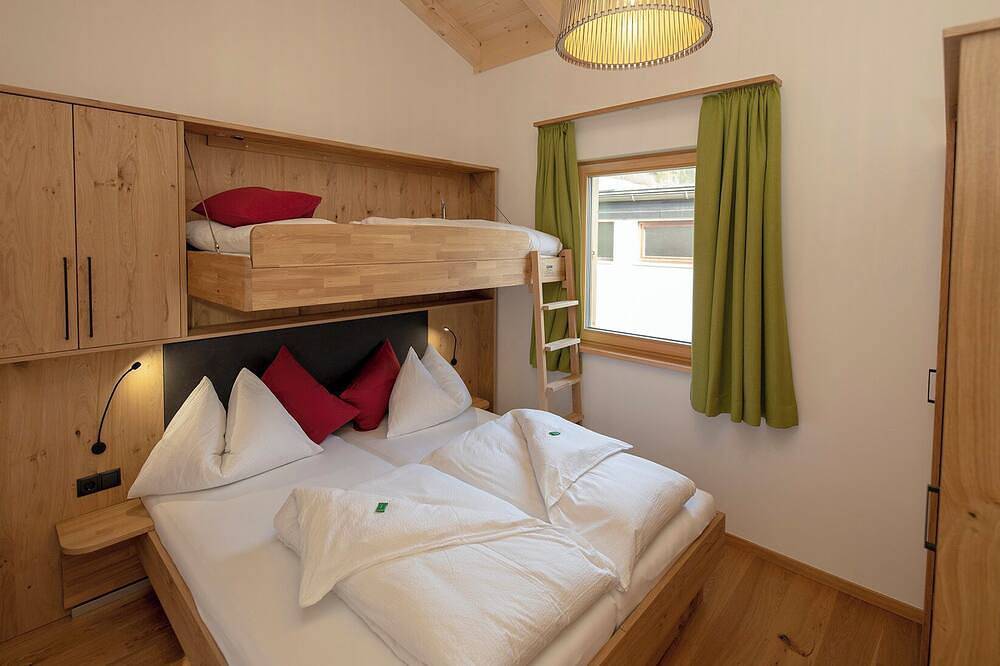 Chalet Seeliebe | Weissensee | Kärnten in Weissensee, Oberkärnten