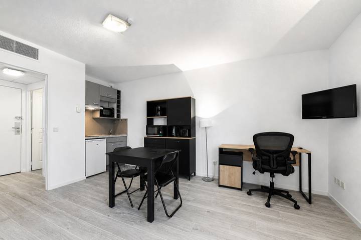 Studio pour 2 personnes, avec Balcon et Piscine