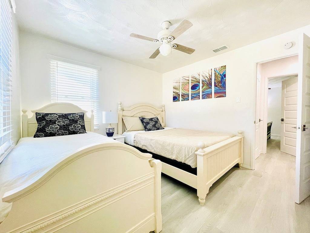 Walk to the At&T Stadium, Texas Rangers Globe Life Park, Texas Live & many more. in Arlington, Tarrant County