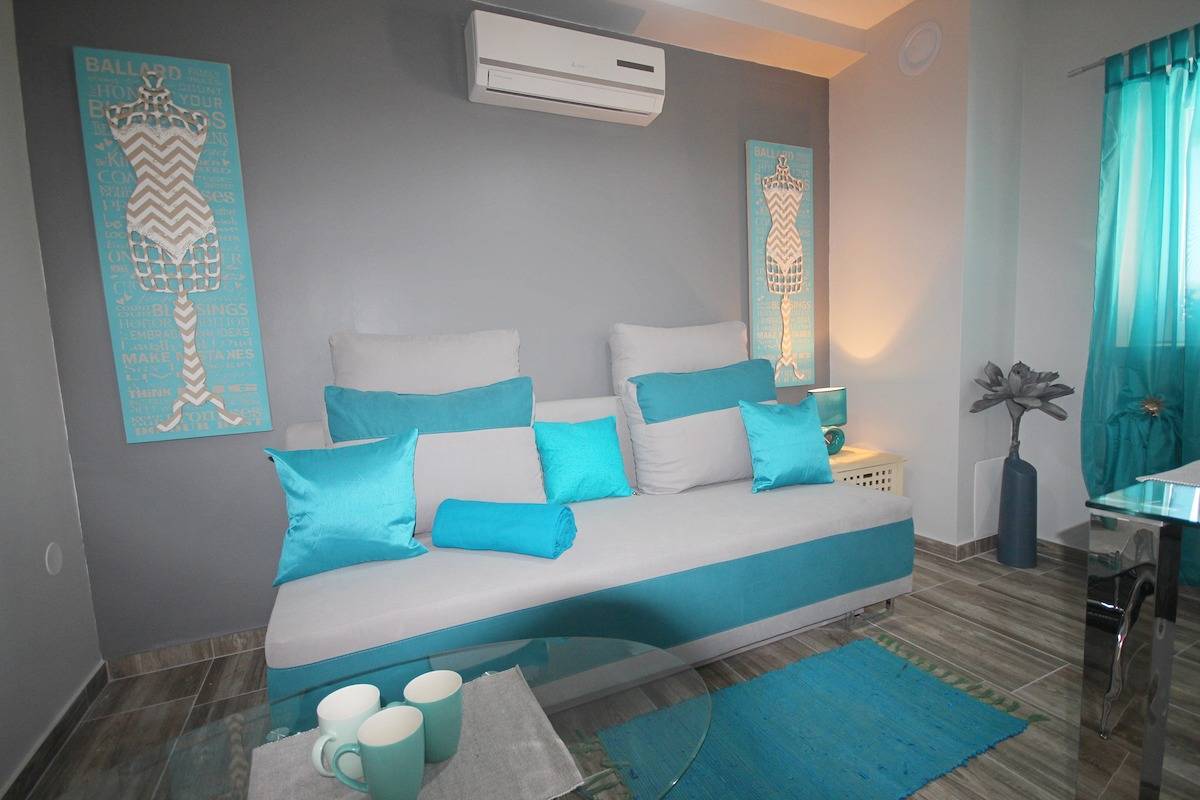 Ganze Wohnung, Erdgeschosswohnung Rustica mit 2 Schlafzimmern in Ljubac, Zadar