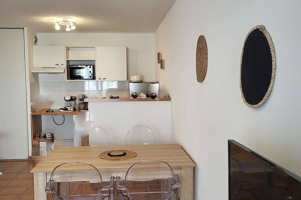 Ganze Wohnung, Le Pietra, Appartement Dans Résidence Avec Piscine à 15 Minutes du Centre Ville in Uzès, Nimes und Umgebung