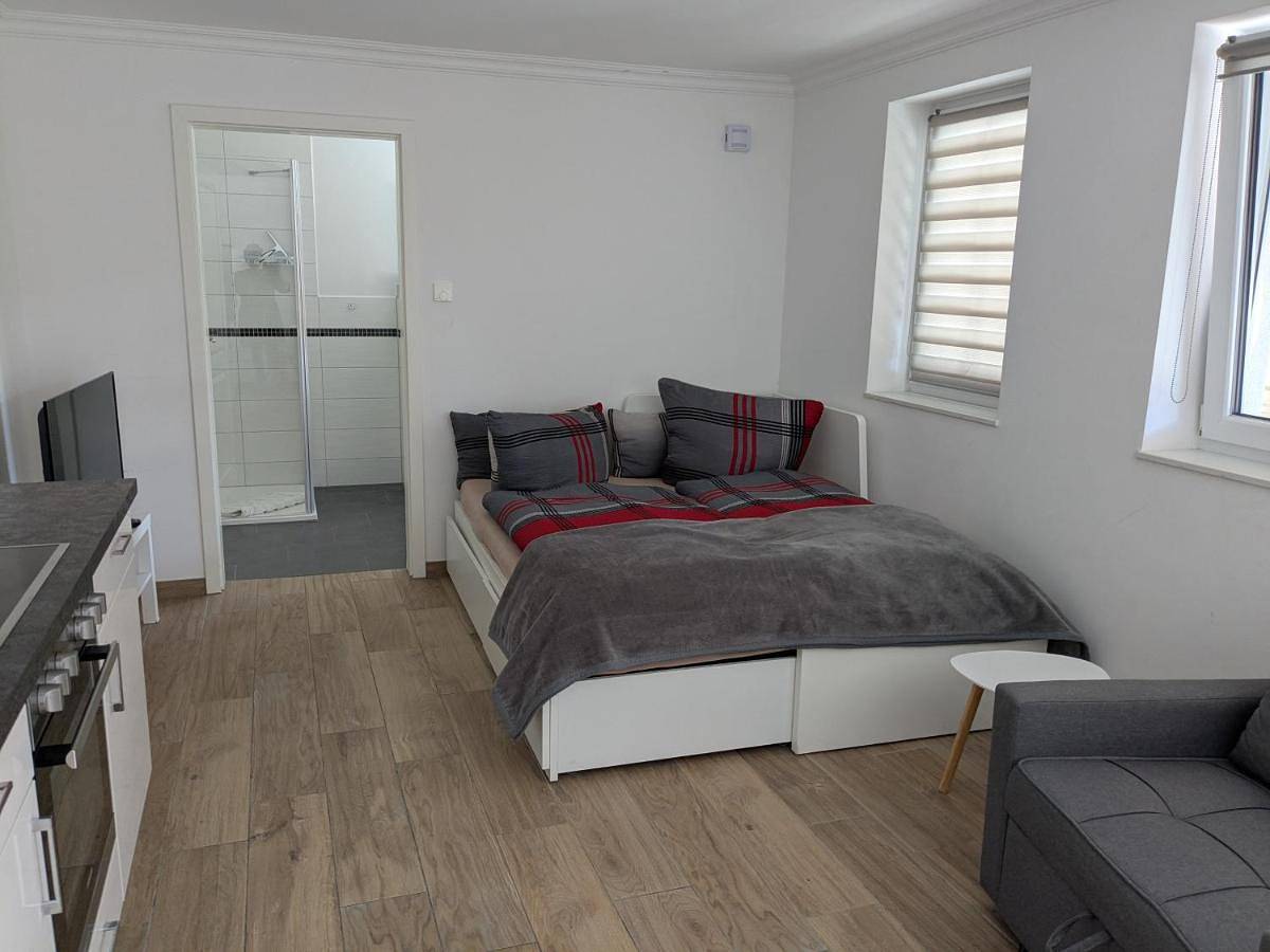 Ganze Wohnung, Single Room with Private Bathroom in Demmin, Mecklenburgische Seenplatte