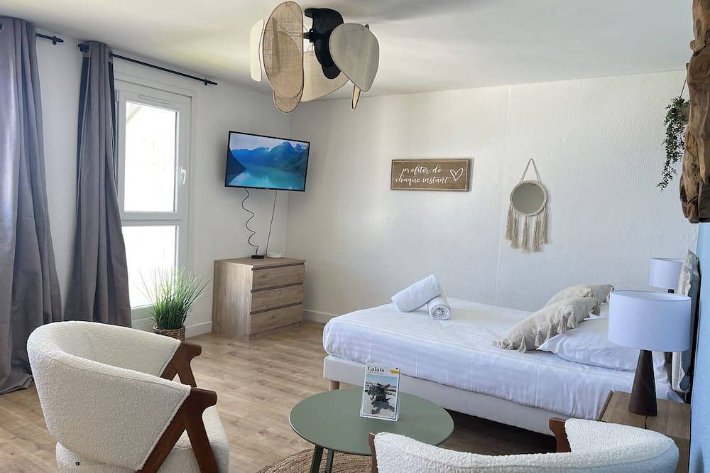 Ganze Wohnung, La Marina-Studio-Ensuite Bad-Hafenblick in Calais, Calais und Umgebung