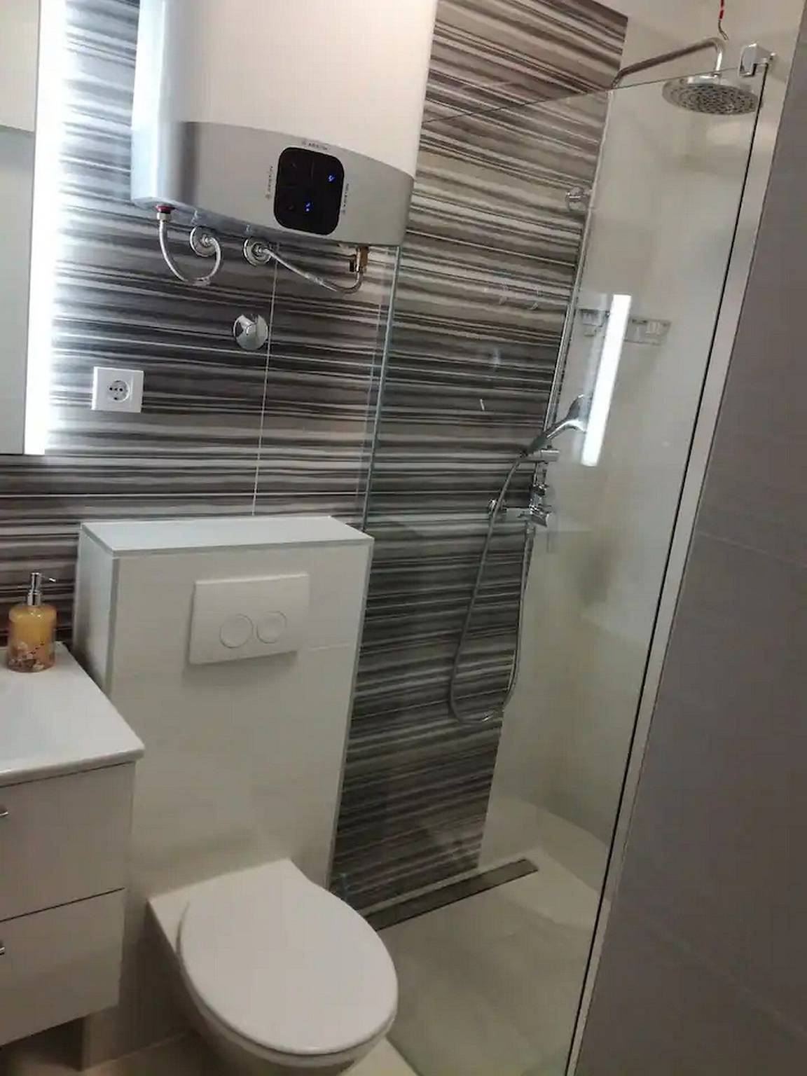 Ganze Wohnung, 1-Zimmer-Ferienwohnung am Strand Pag A-21962-b in Pag Stadt, Pag