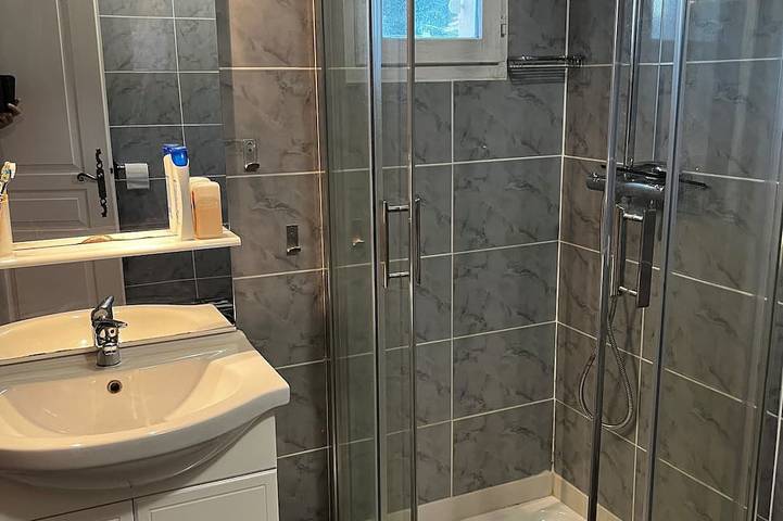 Gîte pour 4 personnes, avec balcon dans Office de Tourisme Sainte Maxime - 4