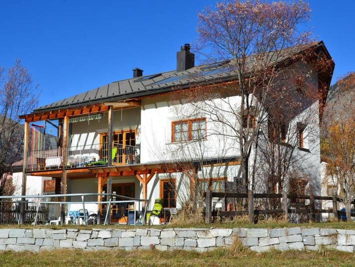 Ferienwohnung für 3 Personen, mit Terrasse und Garten sowie Ausblick in Graubünden - 3