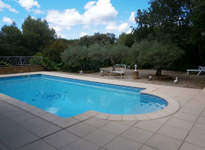 Gîte pour 2 personnes, avec piscine et jardin à Mornas - 2