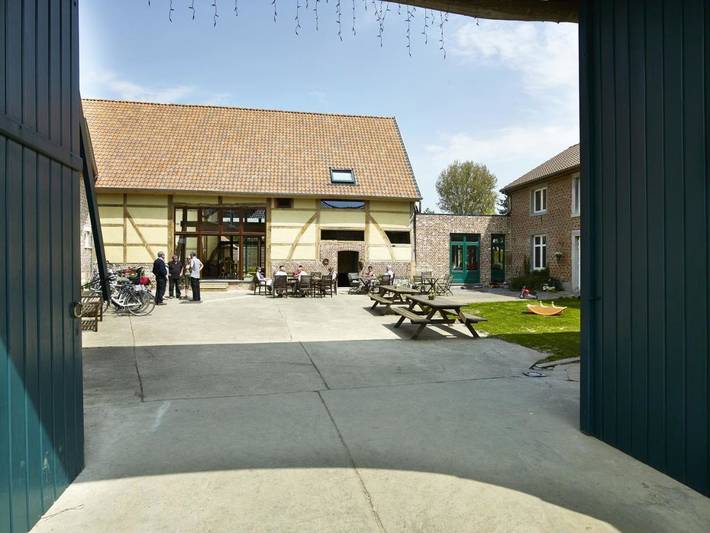 Gîte pour 6 personnes, avec jardin et piscine ainsi que vue et sauna à Gingelom - 4