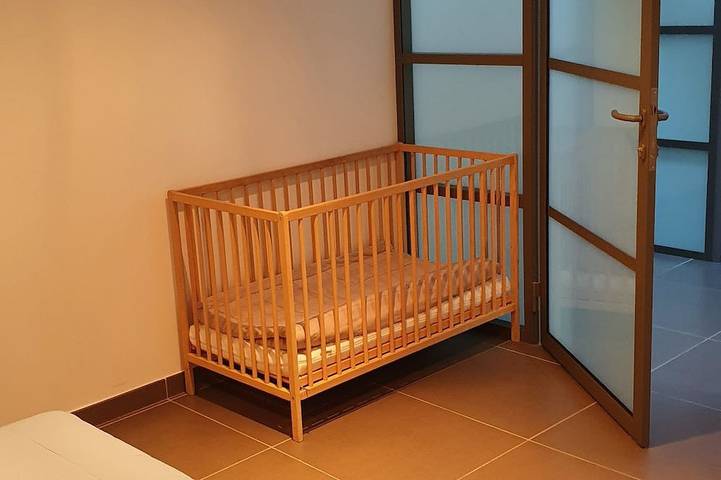 Location de vacances pour 6 personnes, avec terrasse et jardin à Tourbes - 4