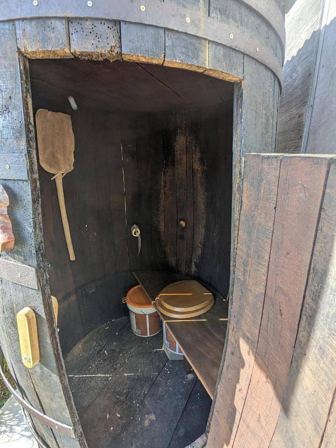 Camping pour 4 personnes, avec vue ainsi que terrasse et jardin, animaux acceptés dans l' Eure - 2
