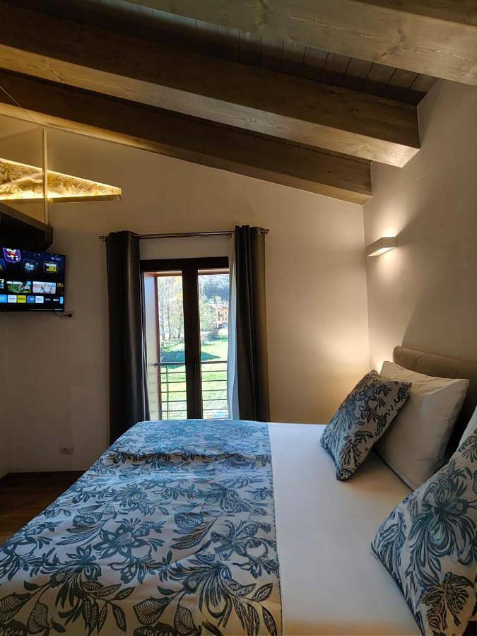 Casa vacanza per 2 persone, con giardino e panorama nonché terrazza a Rocca di Mezzo