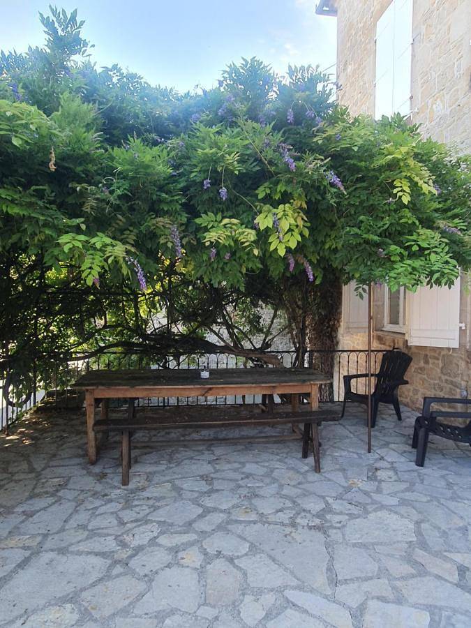 Location de vacances pour 10 personnes, avec vue et jardin, animaux acceptés à Padirac - 2