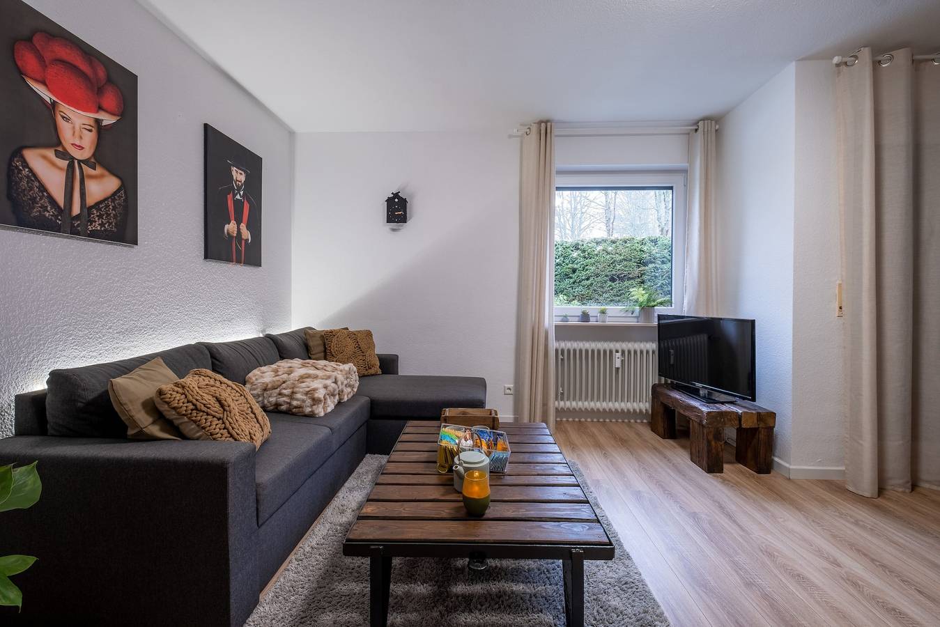 Ganze Wohnung, Ferienwohnung 'Black Forest Style' mit Bergblick, privater Terrasse und Wi-Fi in Schönwald, Südschwarzwald