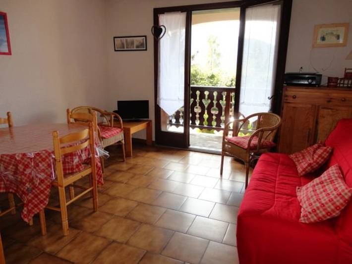 Gîte pour 4 personnes, avec balcon dans Les Carroz - 2