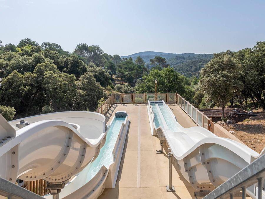 Camping Les Gorges de Provence - Tente en toile et en bois 5 personnes - Tente Eco Lodge | 2 Ch. | 4/5 Pers. | Sans Sdb in Montagnac-Montpezat, Parc naturel régional du Verdon